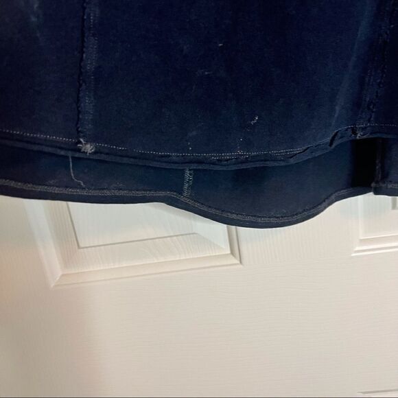 We the Free, Free People Navy Blue Button‎ Down XS but runs big.  Soft cotton. - Picture 6 of 6